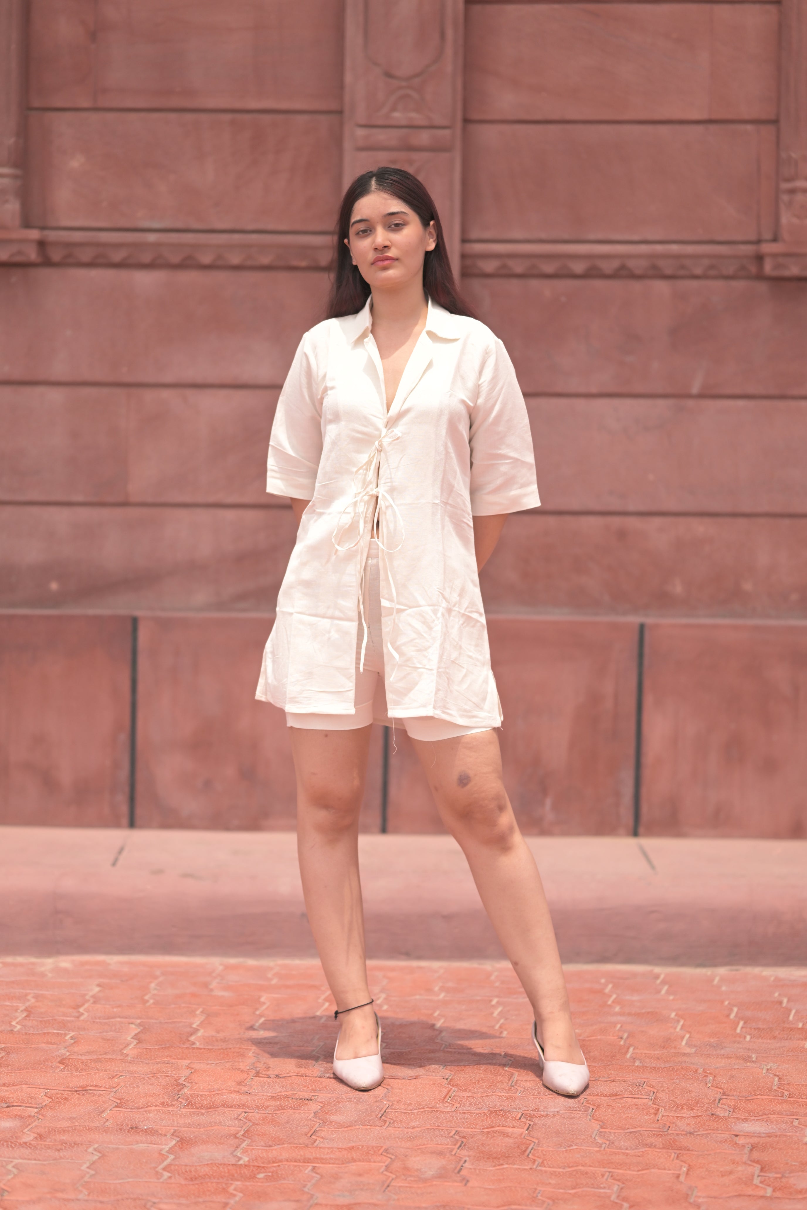 Tie-waist linen long shirt with shorts set