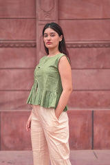 Asymmetric Buttoned Knit Vest / Pleated Wide-Leg Set Cuffed Hem Trousers