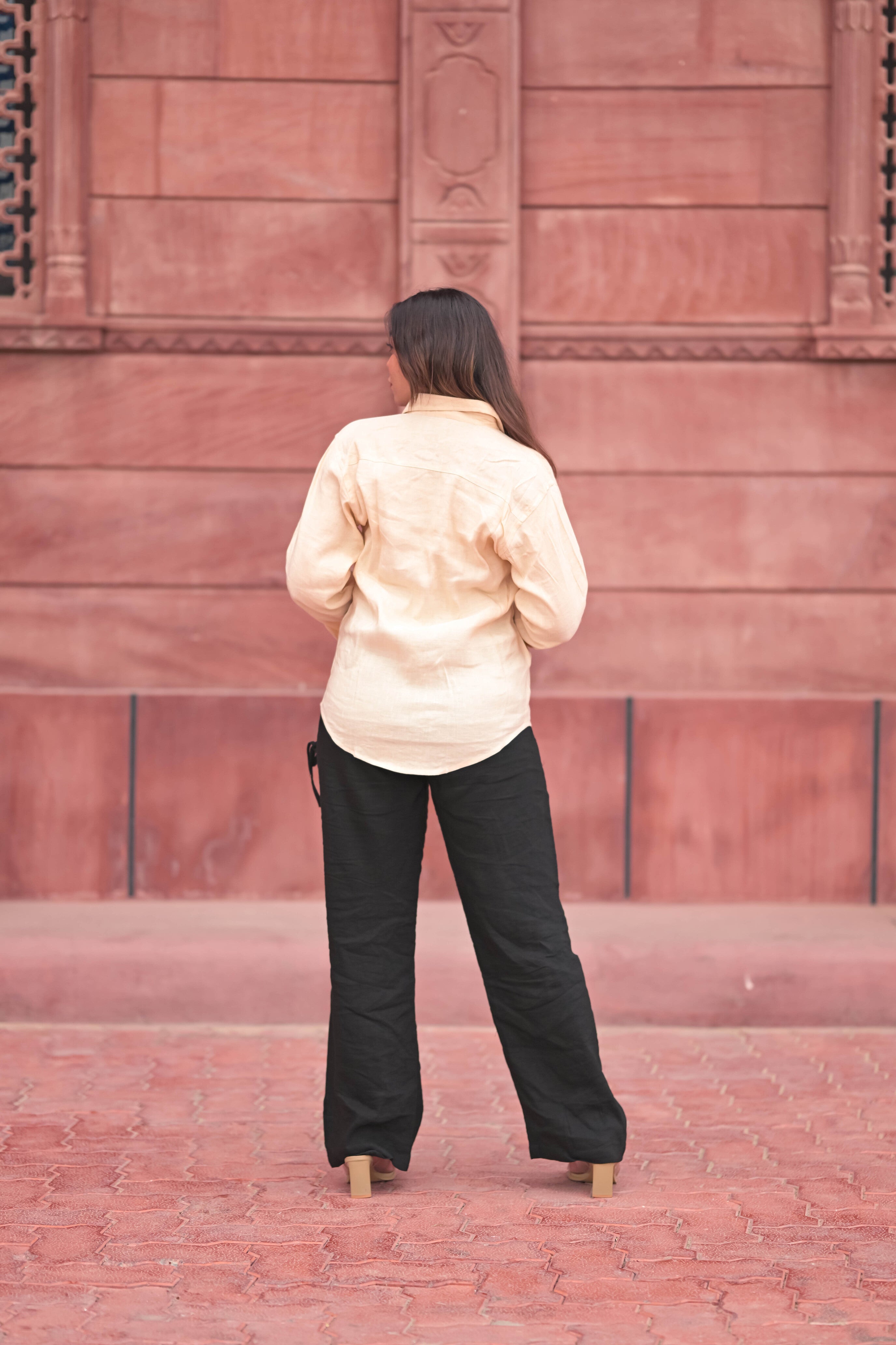 Plan shirt with long sleeve